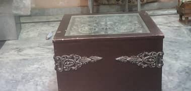centre Table forsale
