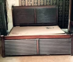 double bed and parlor mirror for saile.