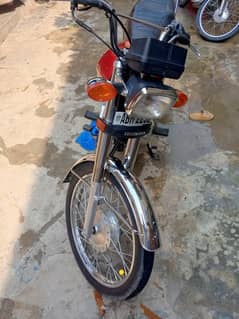 Honda CG 125 special edition self start 2020