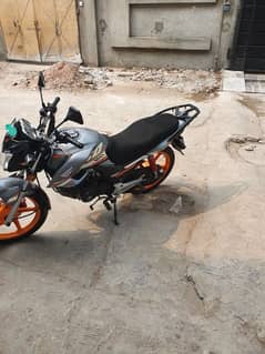 CB 150F