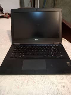 Dell core I7 6 generation 8/ 256 12inch screen all okay mint condition