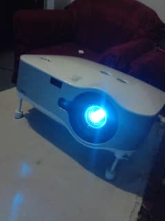 NEC NP2000 projector 500inch screen