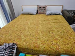 Bed Set // BedRoom Set // King Size Bed With Side Ana Dressing Table