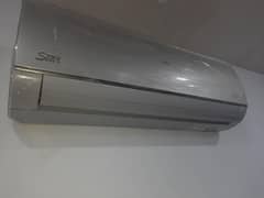 Hair ac for sale 1 season used