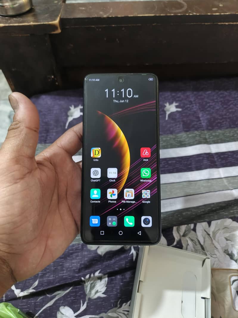infinix note 10 pro like new condition with box 0