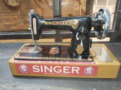 Used sewing machine for sale 1 year warranty All parts are jeniun