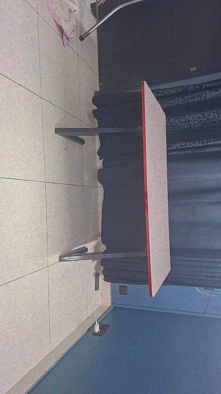 computer table 1