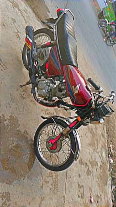 Honda 125 2010 model number and document all ok city Gujrat registered