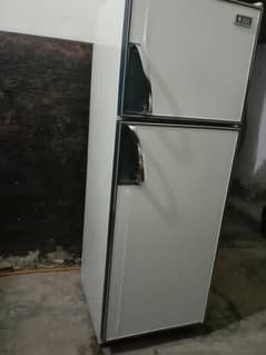 National non frost fridge