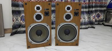SONY SS-3150 Speakers in very Good condition