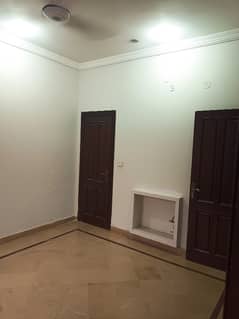 3 bedroom attached by showroom ground portion 10 Marla for rent demand 758 Prime location separate gas meter separate electricity meter water supply separate car parking
