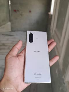 Sony Experia 5