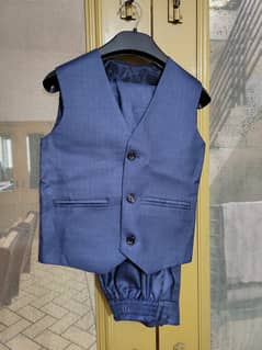 3 piece pentcoat 6 to 7 years for sale