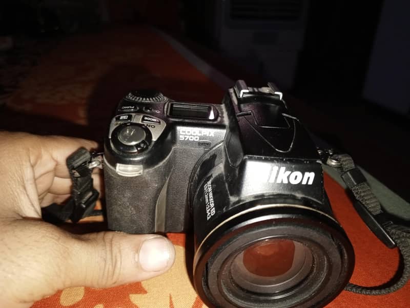 Camera 7