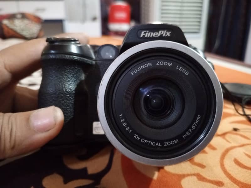 Camera 8
