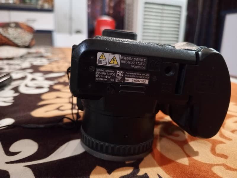 Camera 10