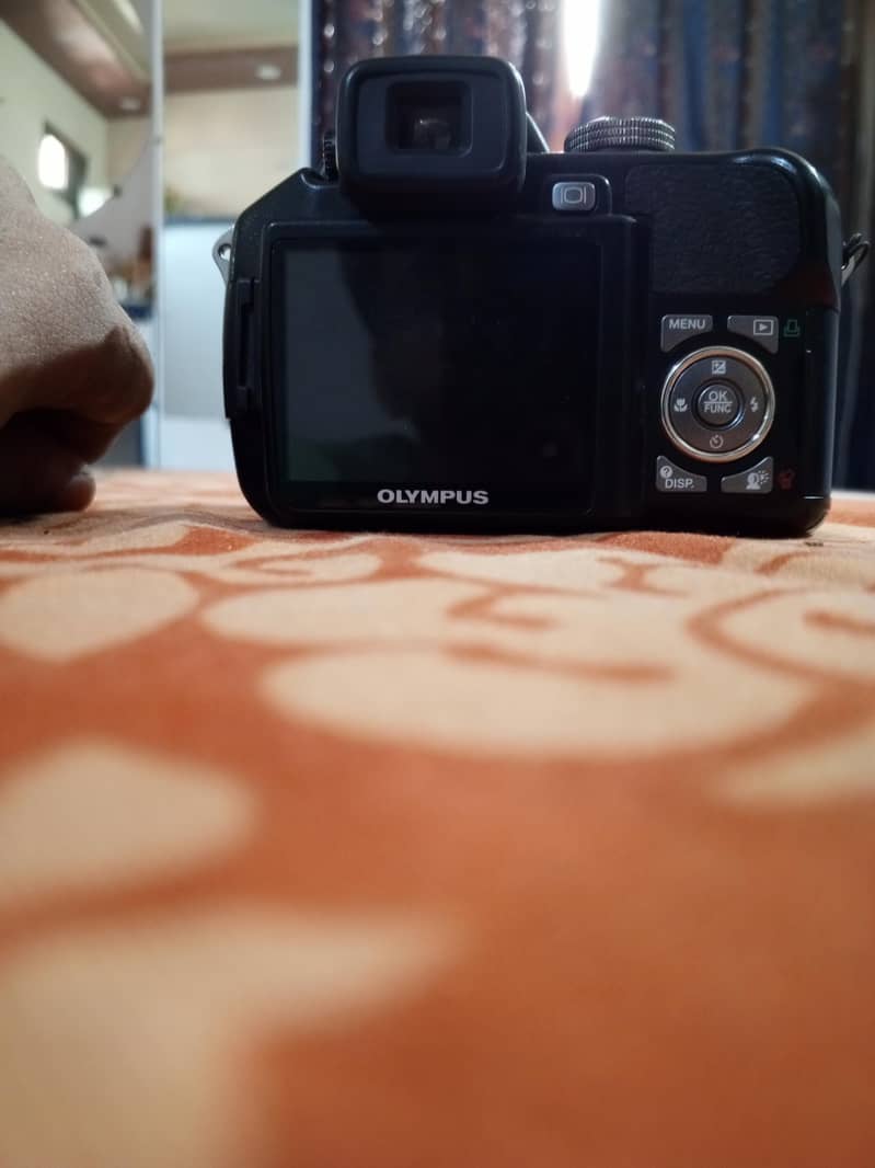 Camera 14