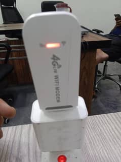 LET 4G USB modem with WiFi hotspot