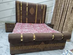 king size bed only 3 months used