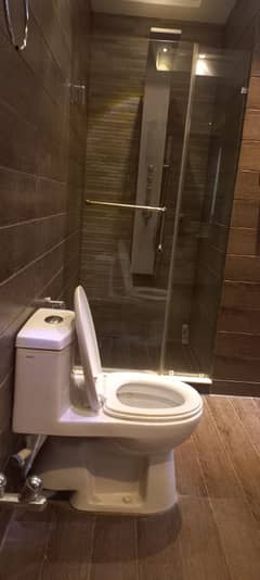 1 kanal Megastic Upper Portion for Rent in DHA Lahore Phase 5 Block L