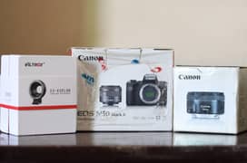 Canon M50 Mark 2 (50mm lens + 15-45mm lens + viltrox adapter)