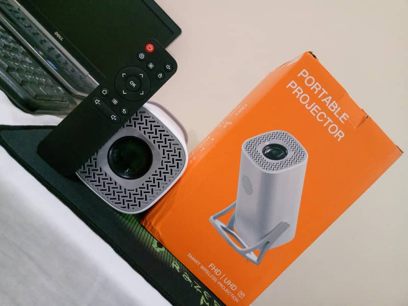 Smart Android Portable Projector 0