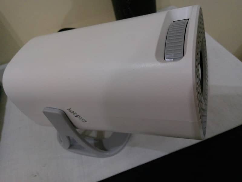 Smart Android Portable Projector 3