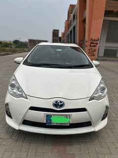Toyota aqua s