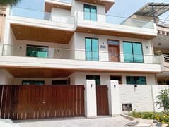 I-8.40x80 Double Storey House Available For Sale Ideal Location Near Park More Options Available