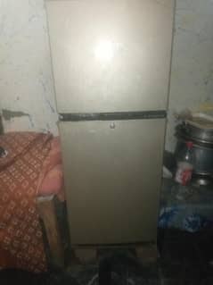Dowlence Fridge new like