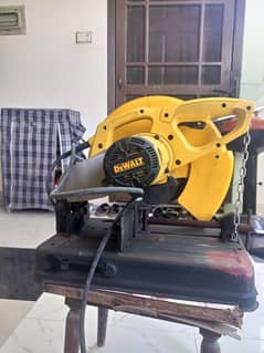 DeWalt
