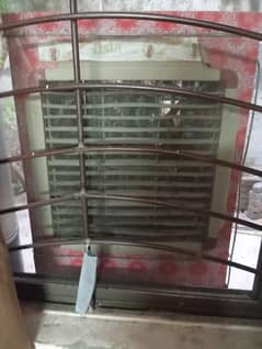 Air cooler with stand