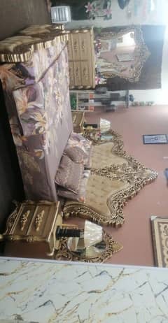 bed set with dressing