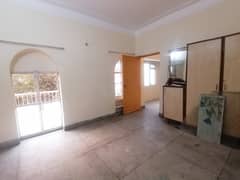 Upper Portion Of 5 Marla In Allama Iqbal Town - Satluj Block Is Available