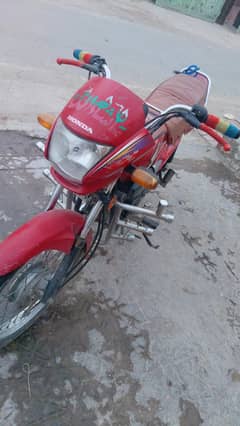 Honda pride model 2013 urgent sale