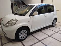 Toyota Passo 1.0 pearl white excellent. condition