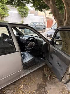 Suzuki Cultus VXR 2001 excellent condition.