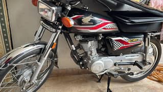 125 2024 model in lush condition