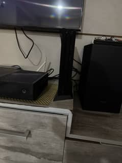 PS4 Pro 1TB (Mint Condition) without box