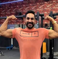 Gym Fitness personal trainer