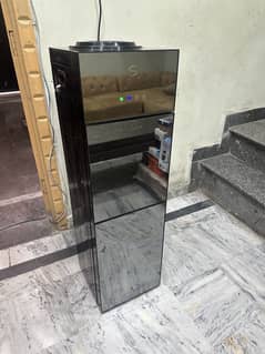 PEL Water Dispenser -  (Glass Door)