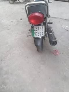 (Black colour) honda125 (Urgent sale)
