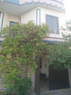 9 Marla House