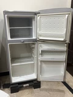 Heair mini fridge