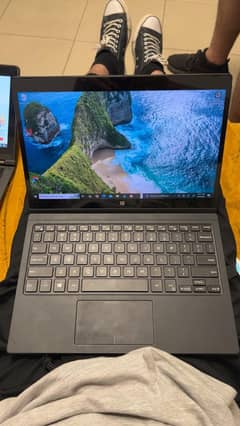 Dell Latitude 7275 -  2 in 1 Touch | 8 GB Ram | 512 GB SSD | Slim