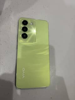 Vivo y100
