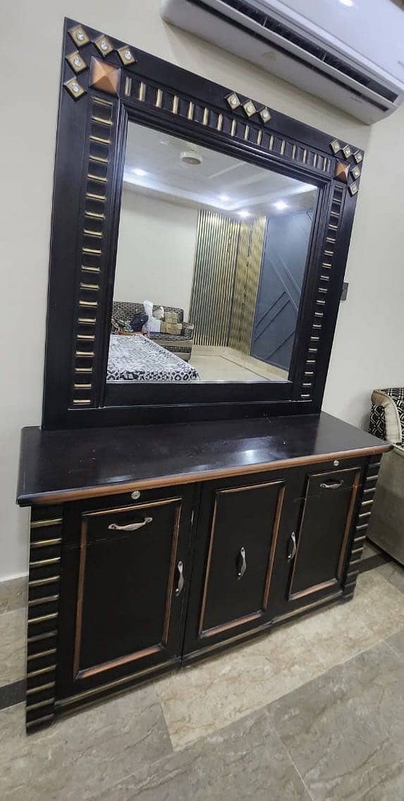Dressing Table And Side tables 1