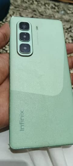 Infinix hot 50 pro plus (8+8/256)