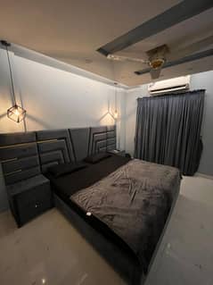 1 Bedroom VIP full furnishe flat for rent per day available in Bahia Town Lahore