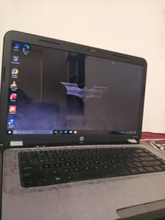 (HP)